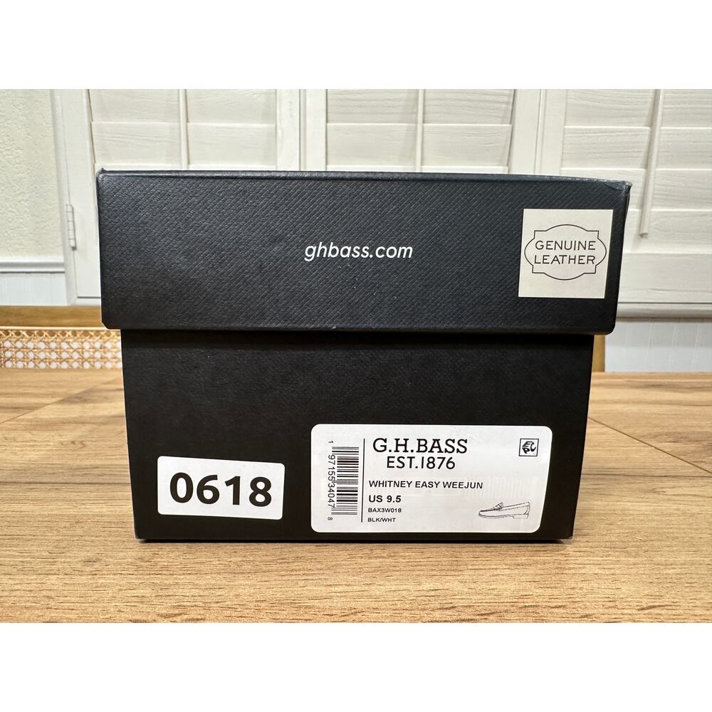 G.H.BASS & CO. Women's Whitney Easy Weejuns® Loafers Black White Leather 9.5 NIB - Picture 14 of 15